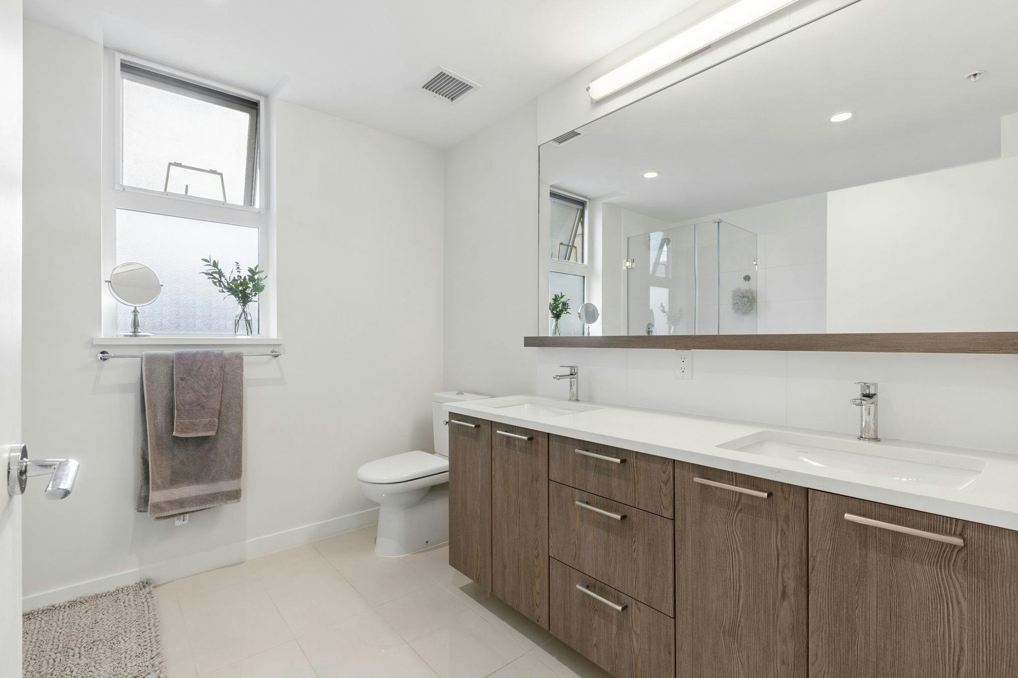 211-625 E 3rd Street, North Vancouver, BC, V7L 1G6 - 18