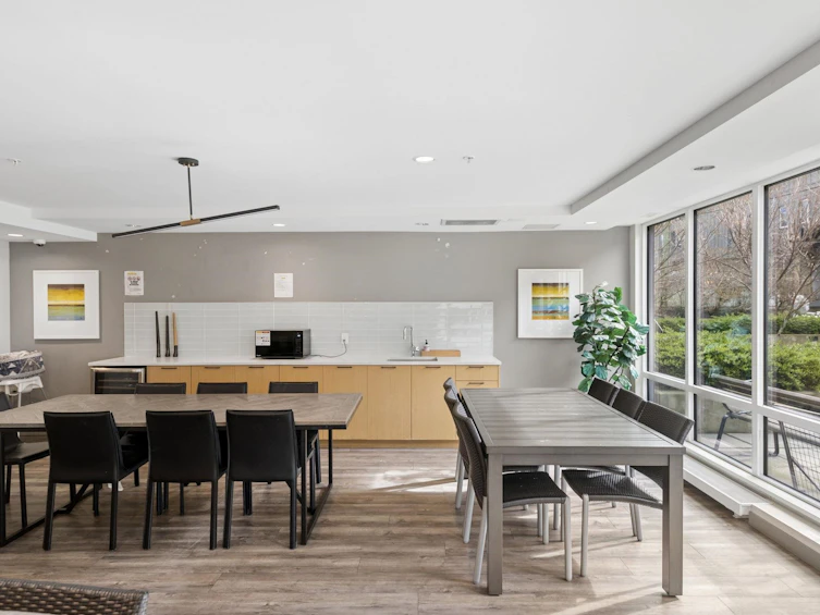 211-625 E 3rd Street, North Vancouver, BC, V7L 1G6 - 24