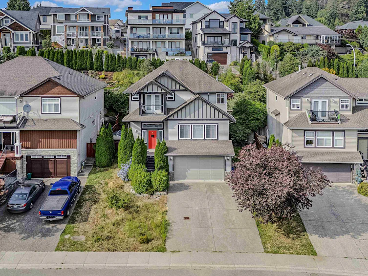 33821 Grewall Crescent, Mission, BC, V2V 7B6 - 2
