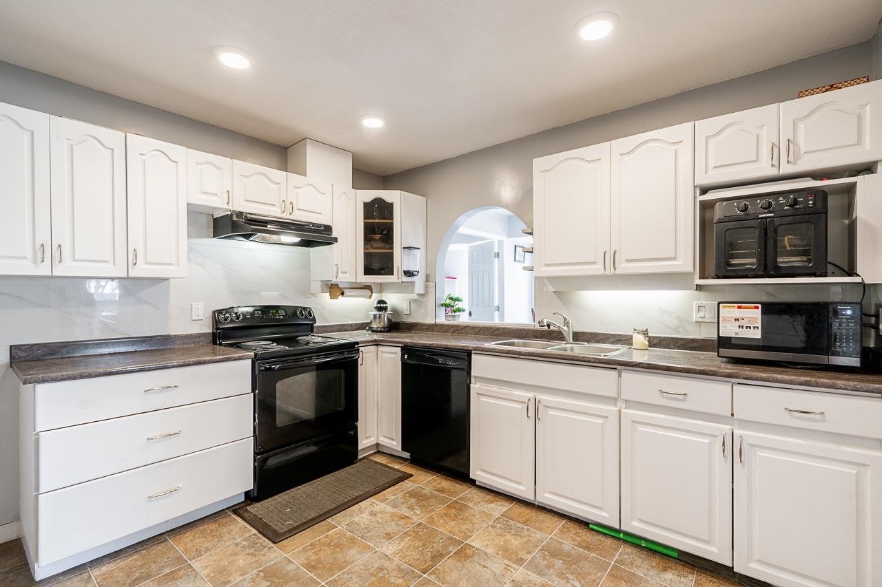 21-12172 72 Avenue, Surrey, BC, V3W 2L9 - 15