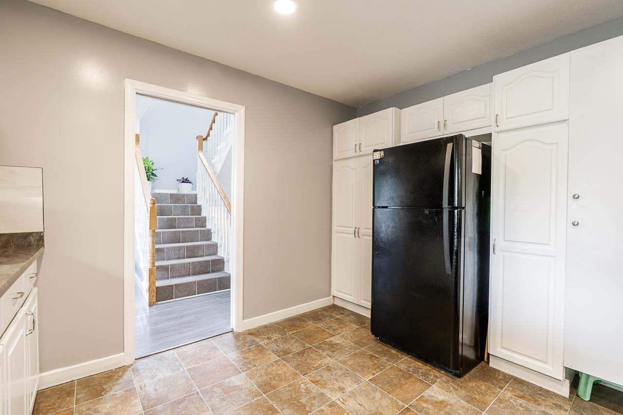 21-12172 72 Avenue, Surrey, BC, V3W 2L9 - 16