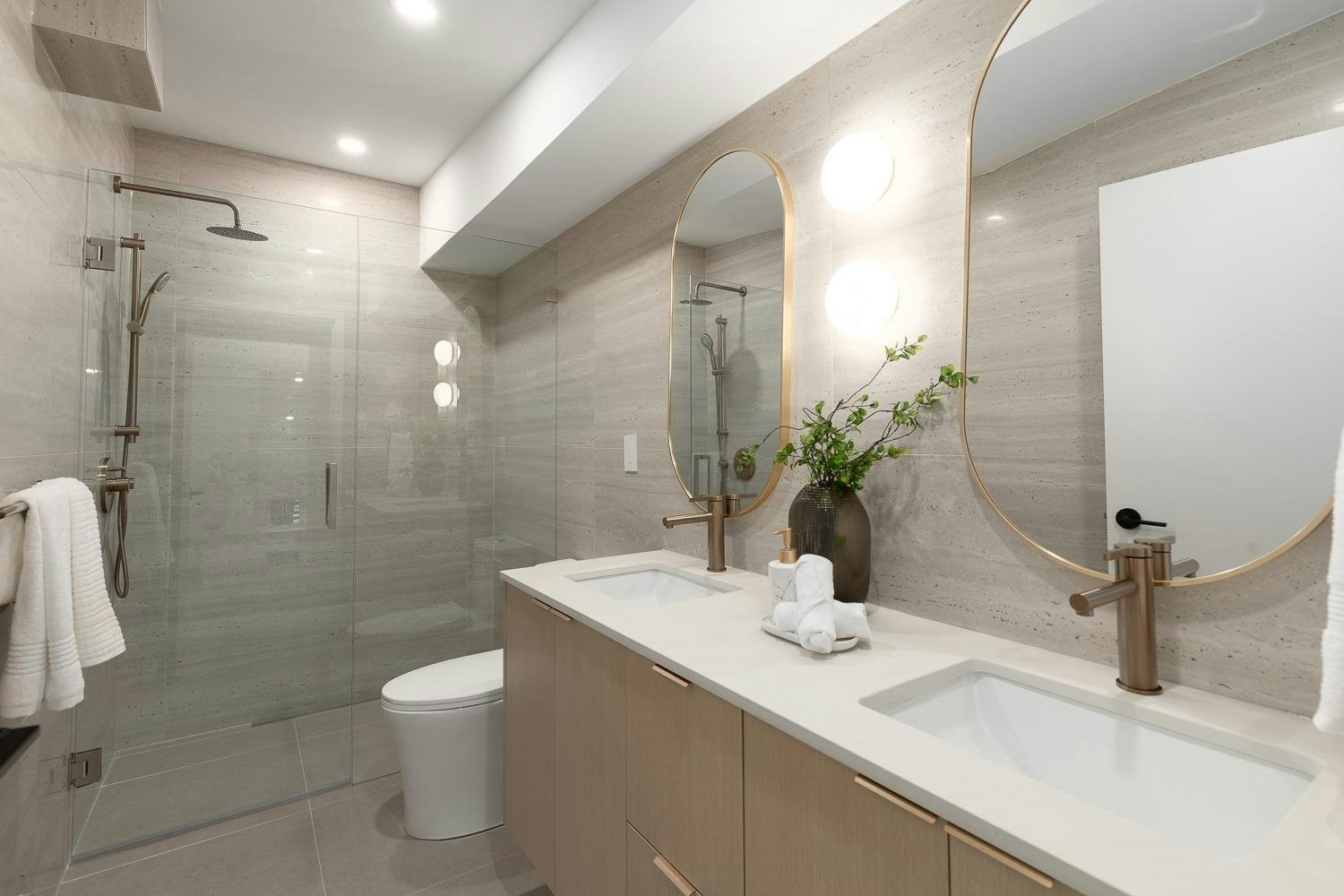 205-2329 E 34th Avenue, Vancouver, BC, V5R 2S6 - 19