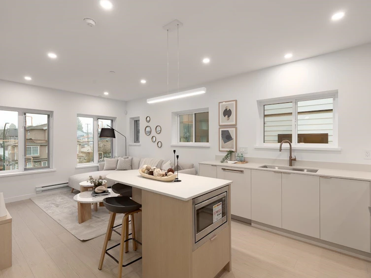 205-2329 E 34th Avenue, Vancouver, BC, V5R 2S6 - 4