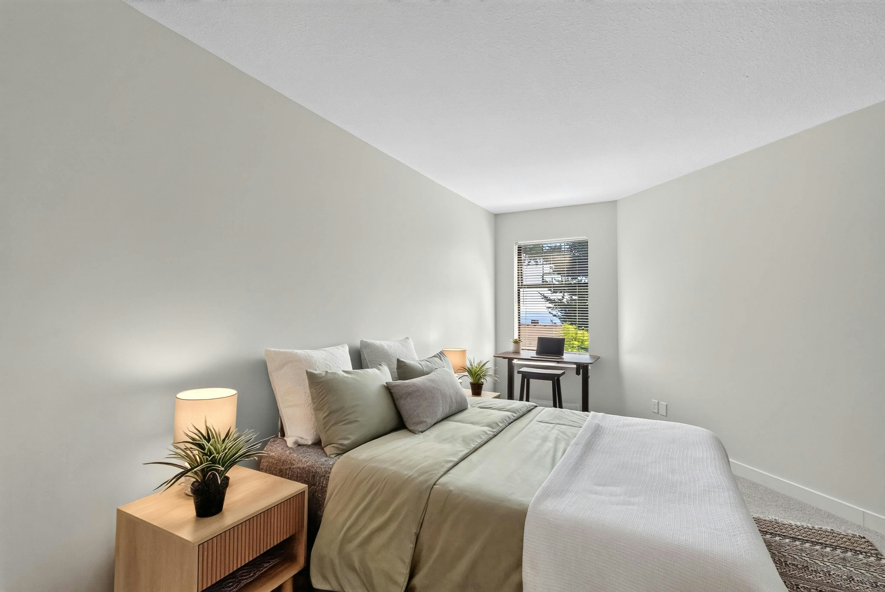 206-15080 Prospect Avenue, Surrey, BC, V4B 2B7 - 18