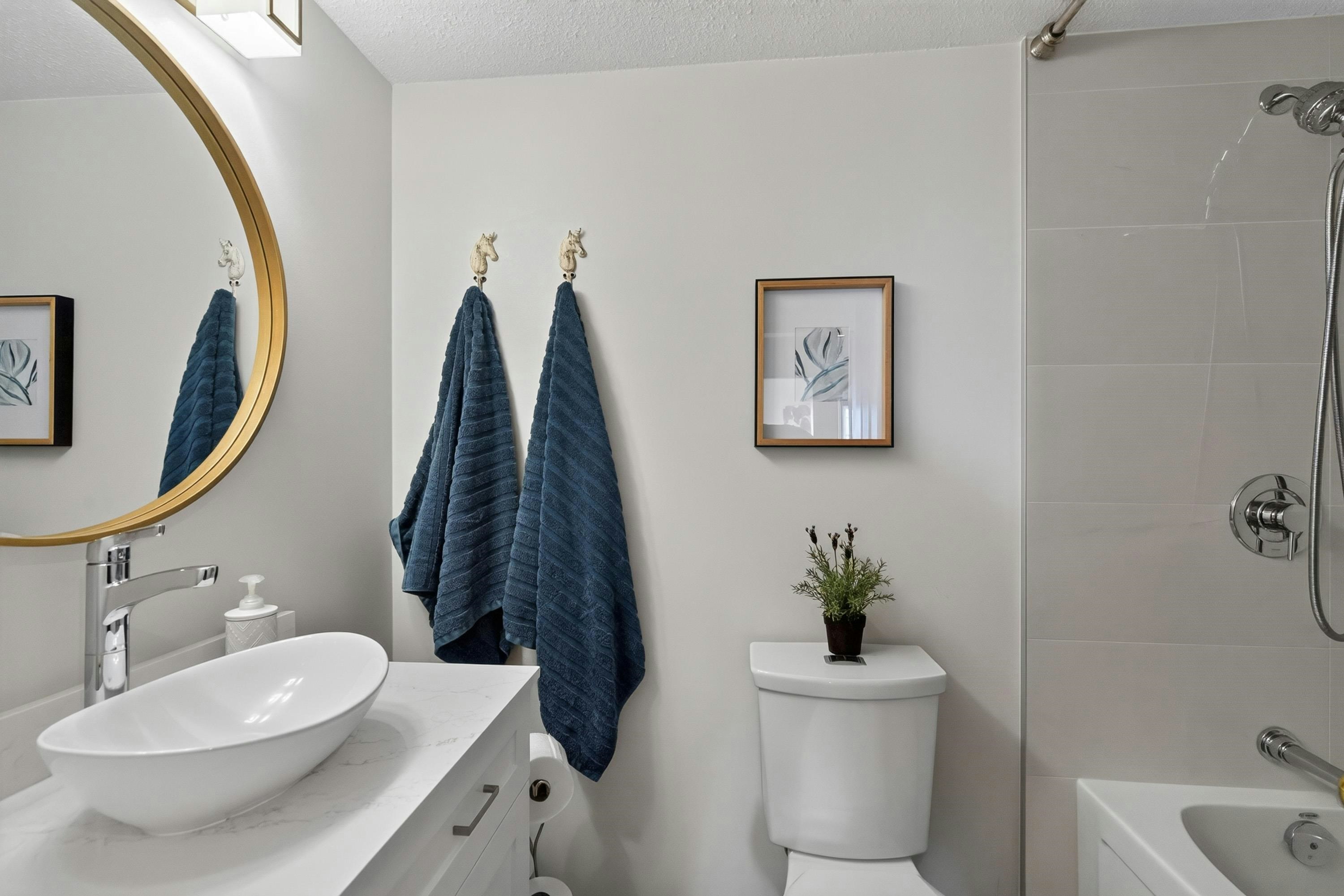 206-15080 Prospect Avenue, Surrey, BC, V4B 2B7 - 23
