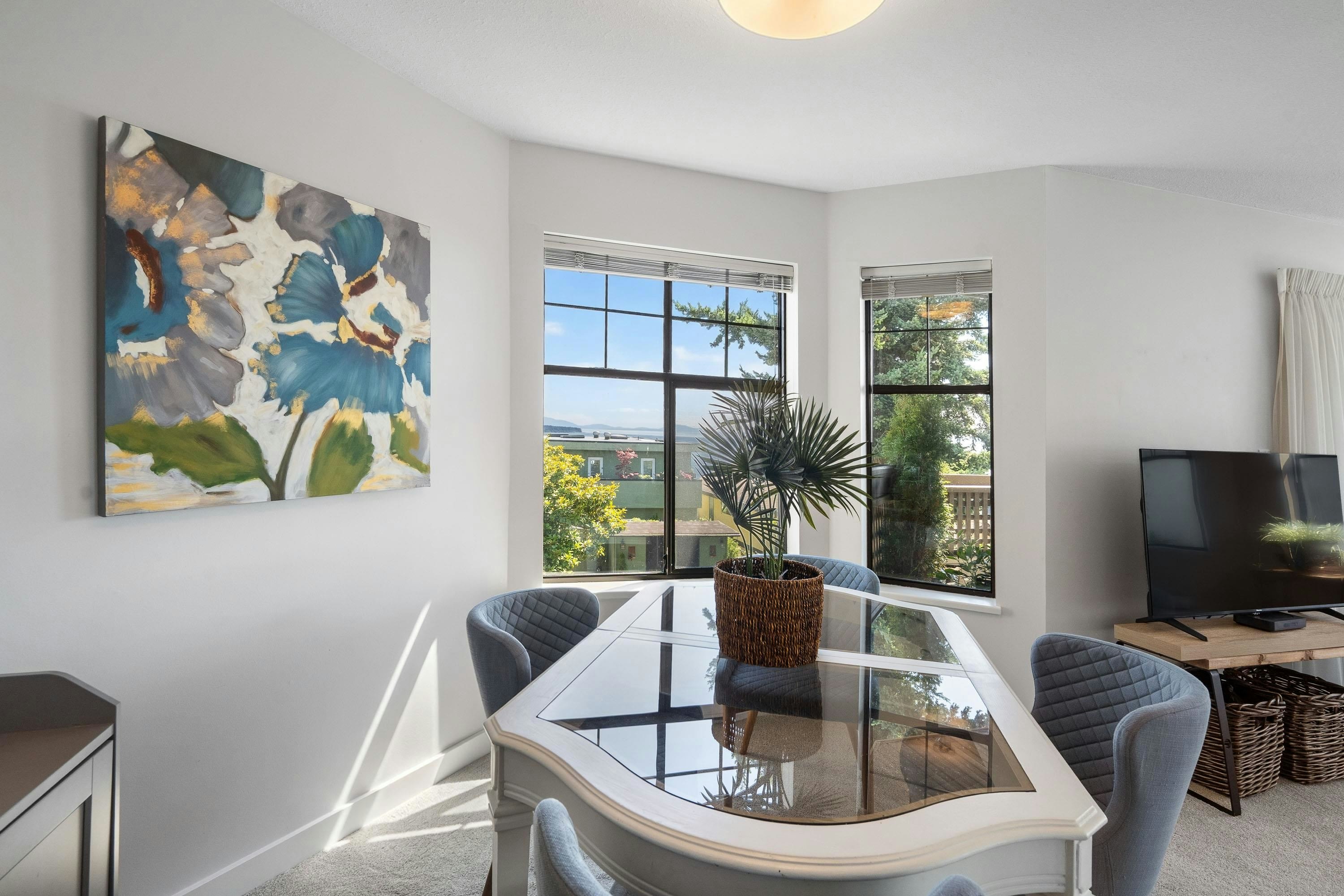 206-15080 Prospect Avenue, Surrey, BC, V4B 2B7 - 9