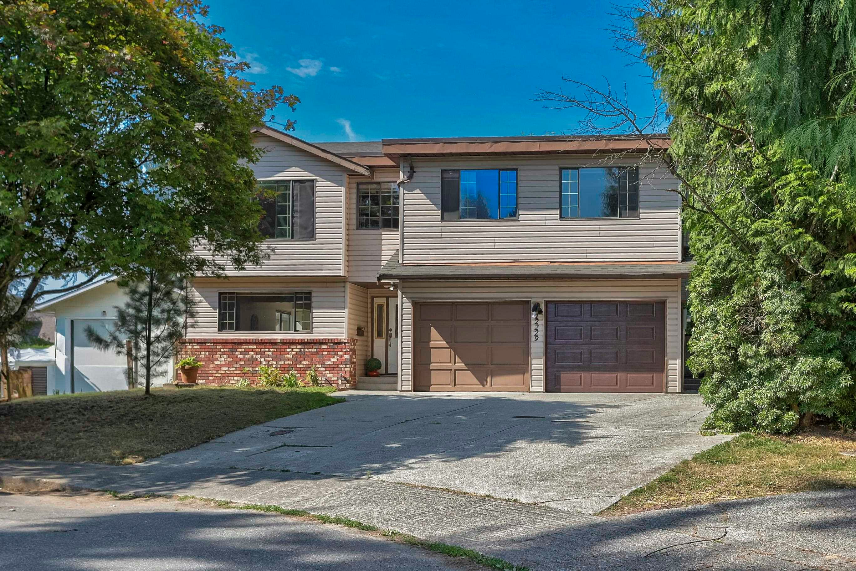12229 Forest Place, Maple Ridge, BC, V2X 8G4 - 27
