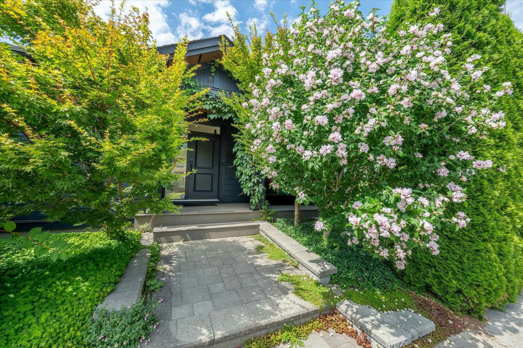 2985 Strangway Place, Squamish, BC, V8B 0P8 - 2