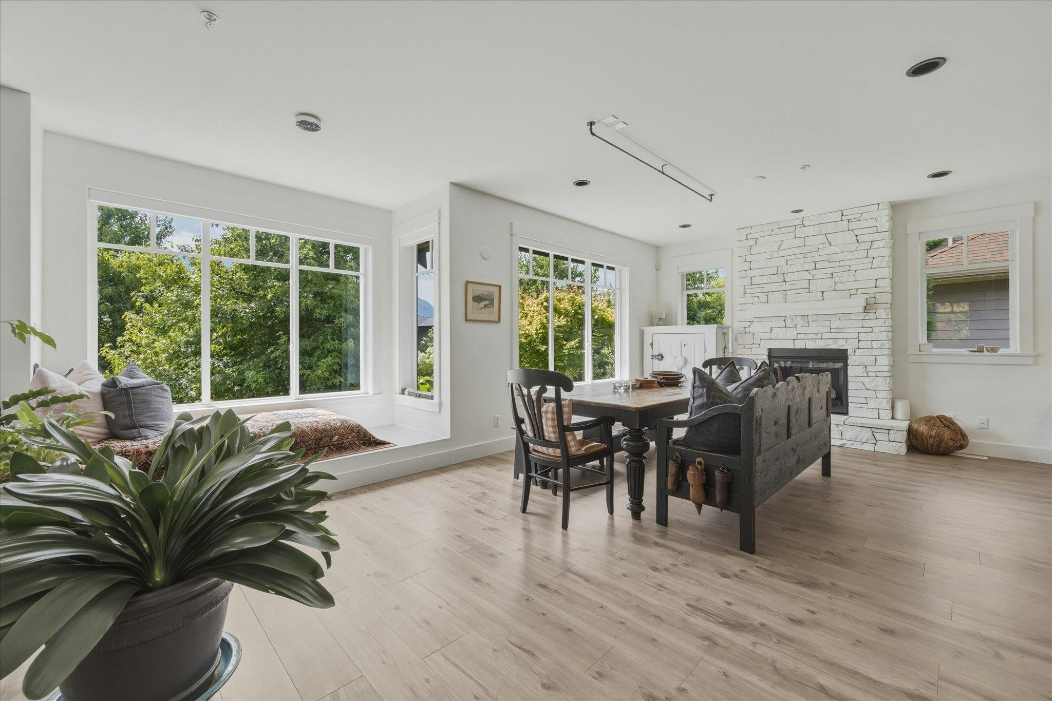 2985 Strangway Place, Squamish, BC, V8B 0P8 - 15