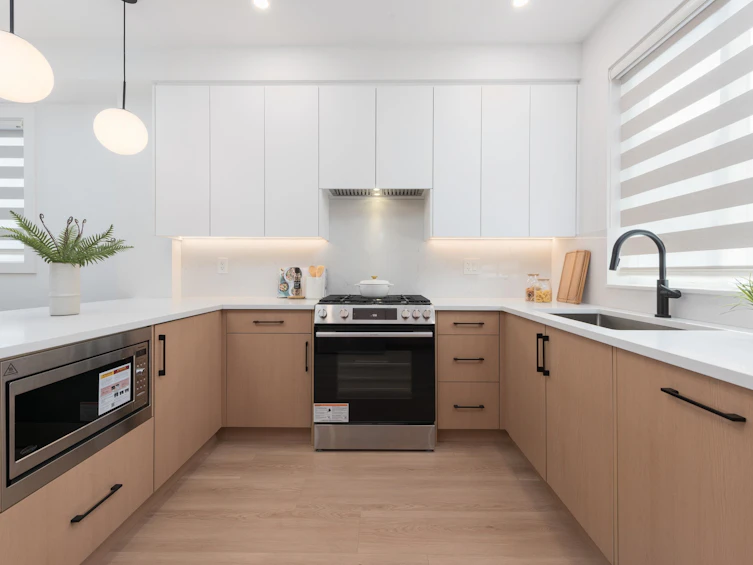 3-6808 Elwell Street, Burnaby, BC, V5E 1K1 - 6