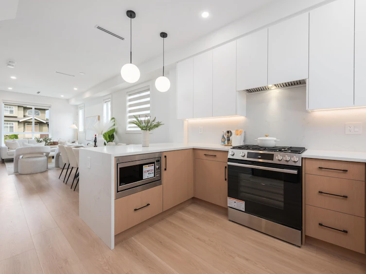 3-6808 Elwell Street, Burnaby, BC, V5E 1K1 - 7