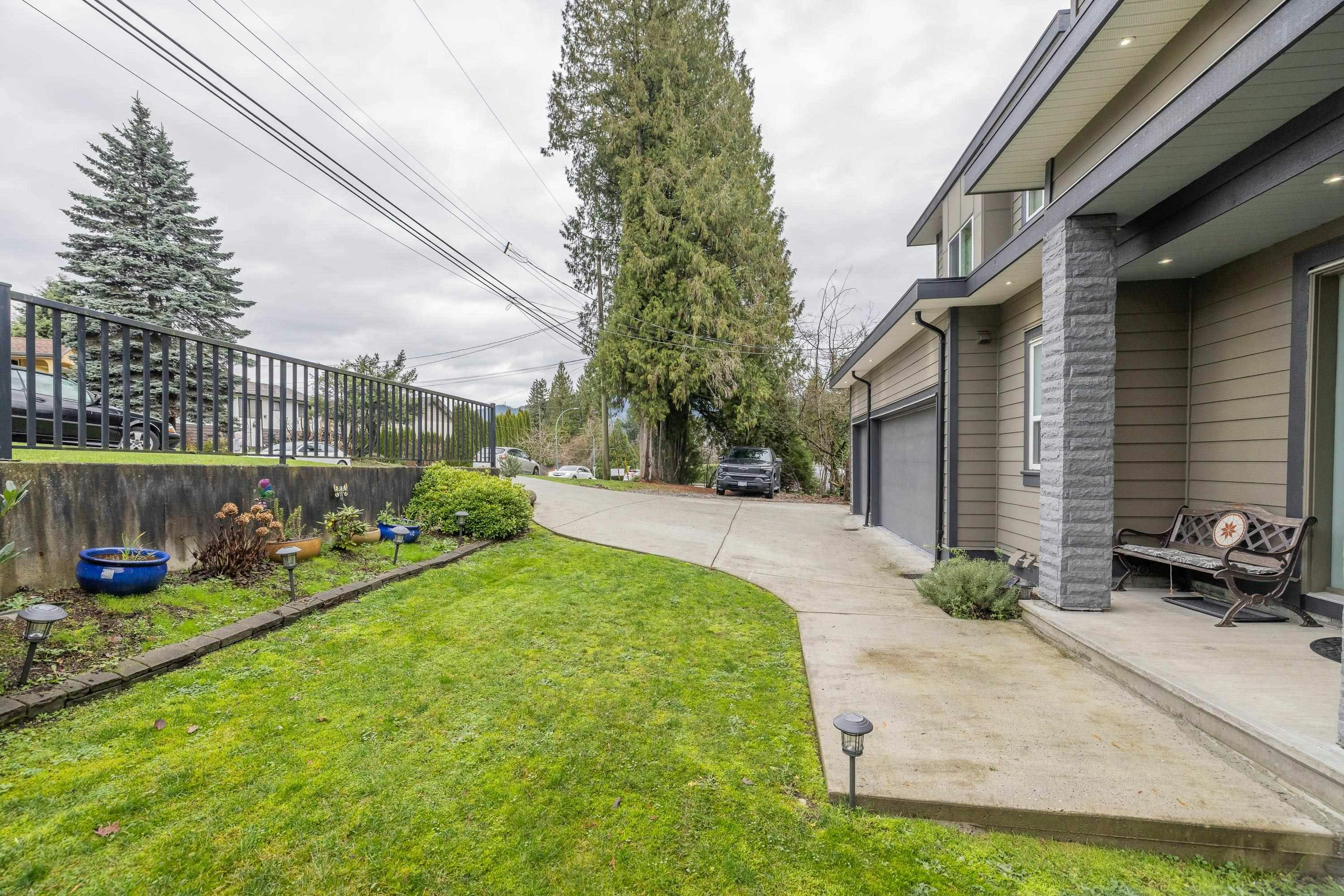 1025 Ranch Park Way, Coquitlam, BC, V3C 2J2 - 5