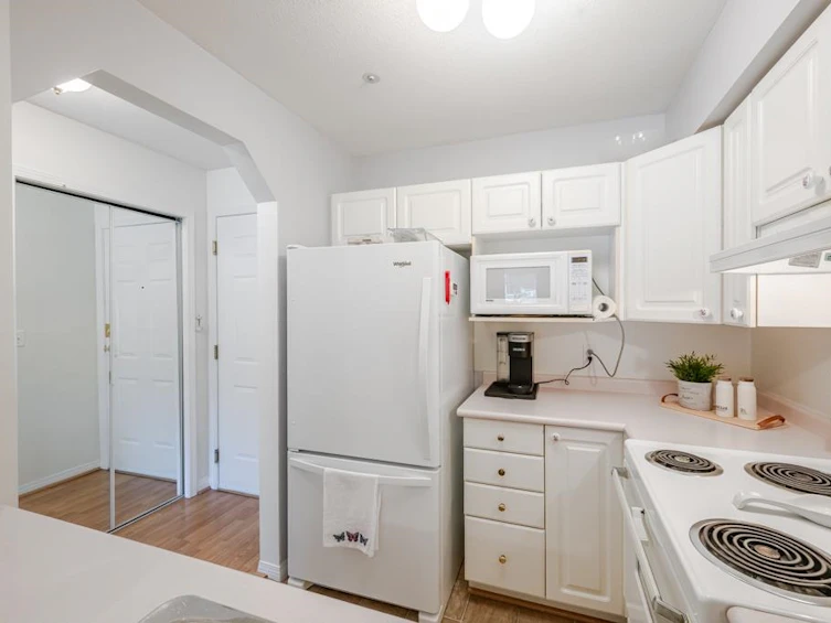 101-20727 Douglas Crescent, Langley, BC, V3A 4C1 - 21