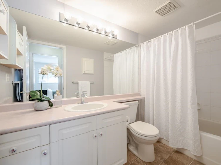101-20727 Douglas Crescent, Langley, BC, V3A 4C1 - 27
