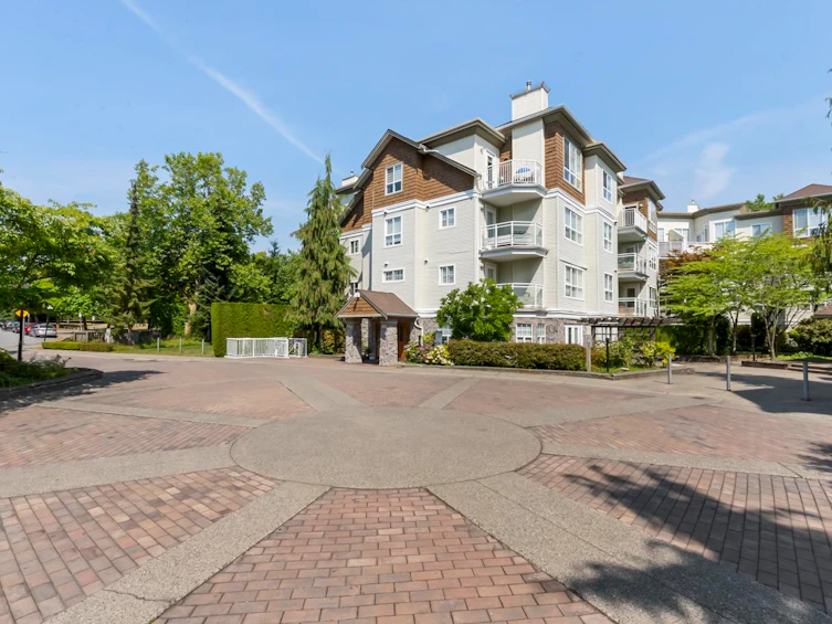 407-10188 155th Street, Surrey, BC, V3R 0R6