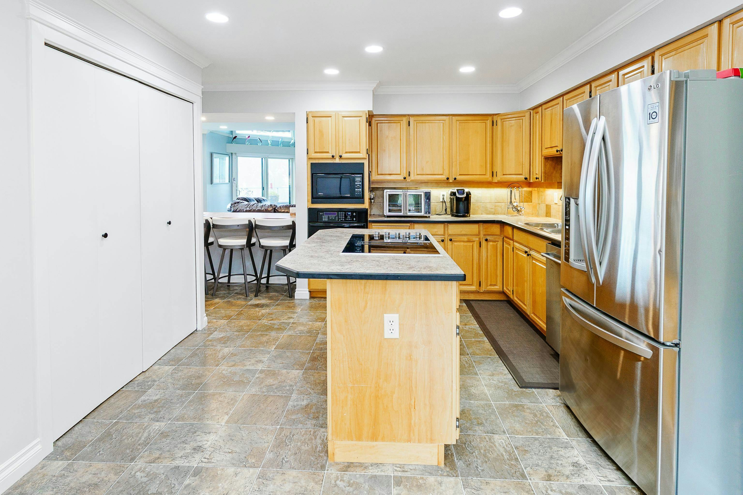 3603 Nico Wynd Drive, Surrey, BC, V4P 1J1 - 7