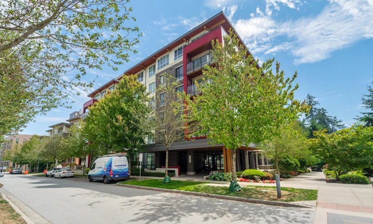 302-3581 Ross Drive
