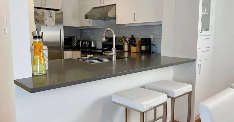 204-3333 W 4th Avenue, Vancouver, BC, V6R 4R9 - 8