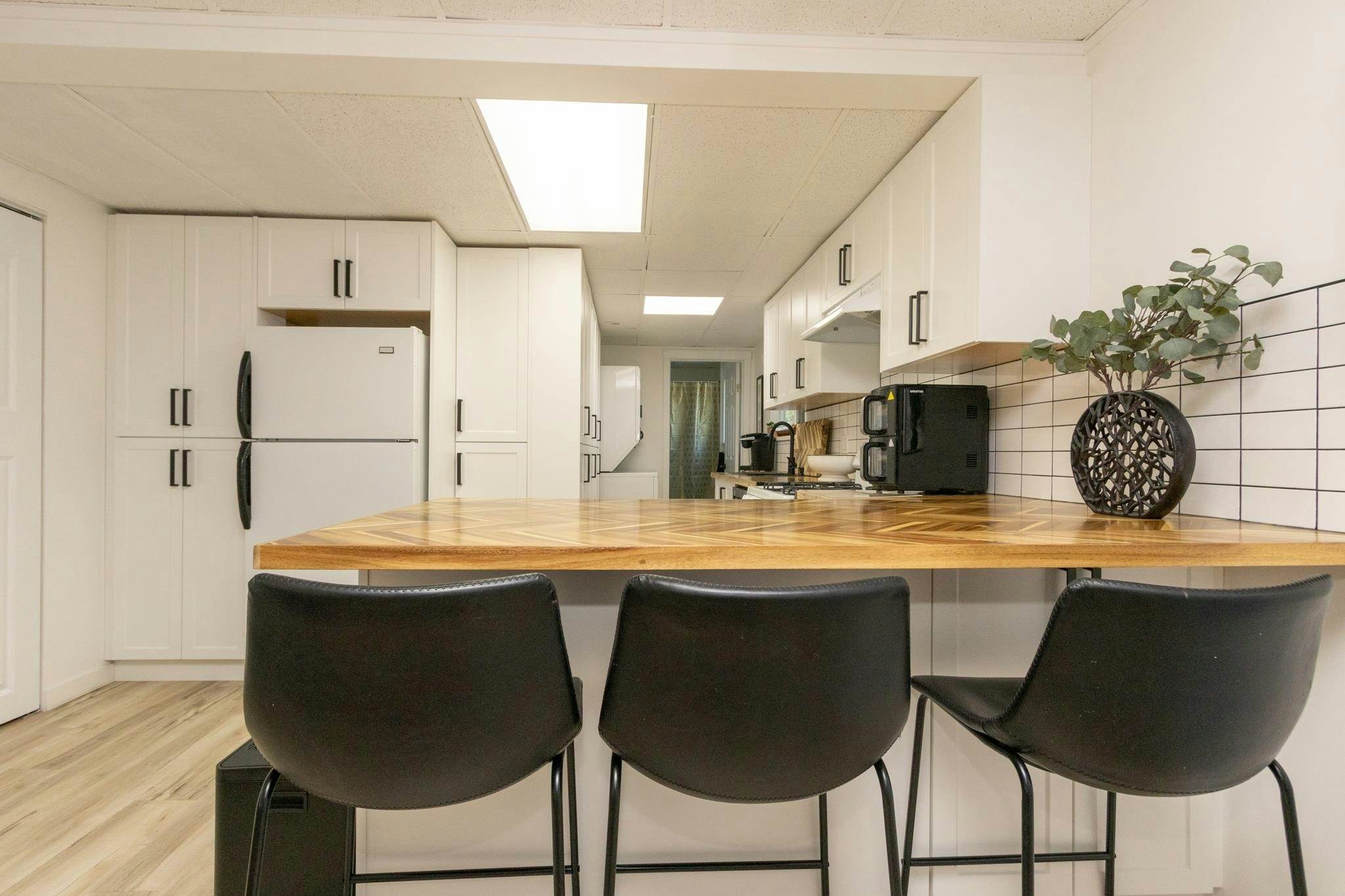 22531 Kendrick Loop, Maple Ridge, BC, V2X 9W5 - 2
