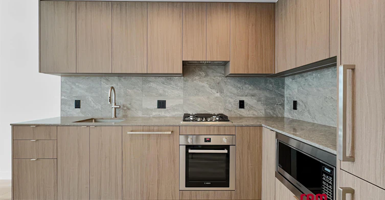 21xx-626 Claremont Street, Coquitlam, BC, V3J 0T1 - 6