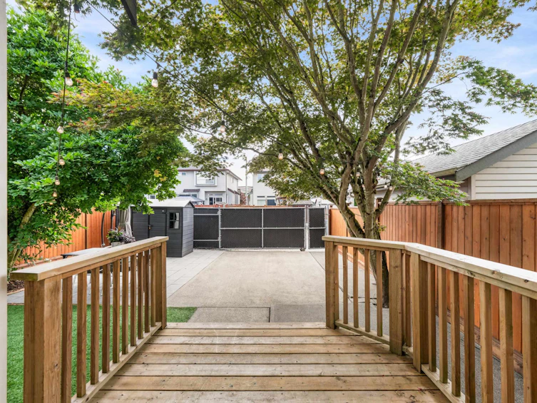 6725 184a Street, Surrey, BC, V3S 9A8 - 38