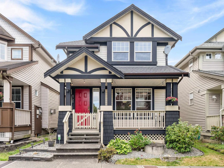6725 184a Street, Surrey, BC, V3S 9A8