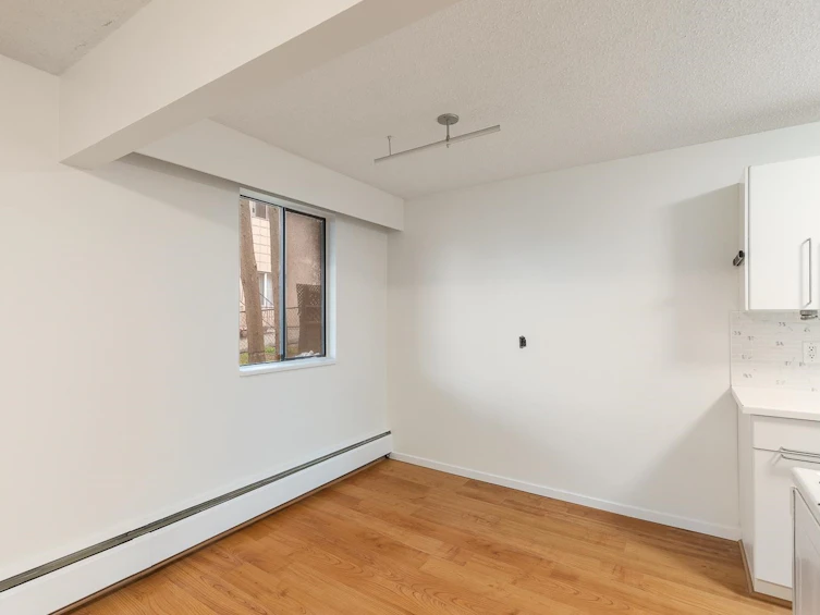 102-425 Ash Street, New Westminster, BC, V3M 3N2 - 9
