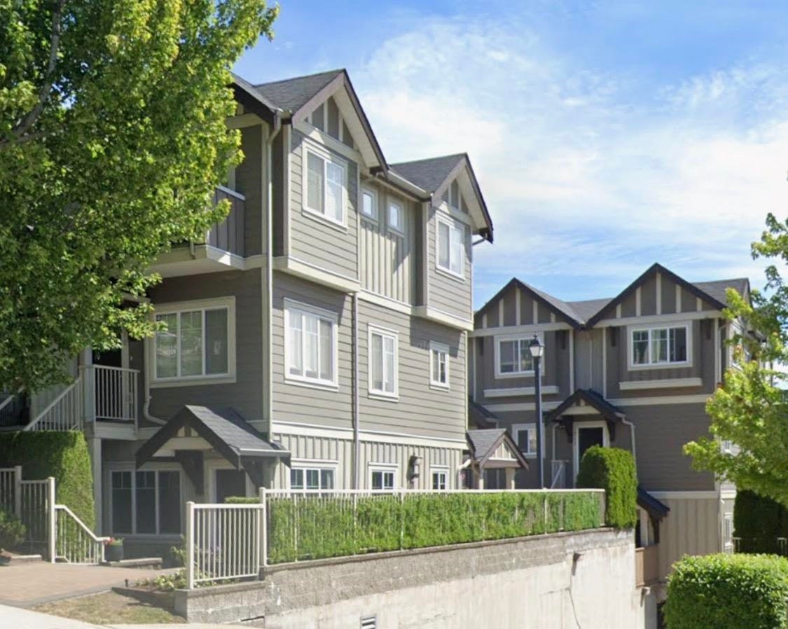 111-368 Ellesmere Avenue, Burnaby, BC, V5B 3S9