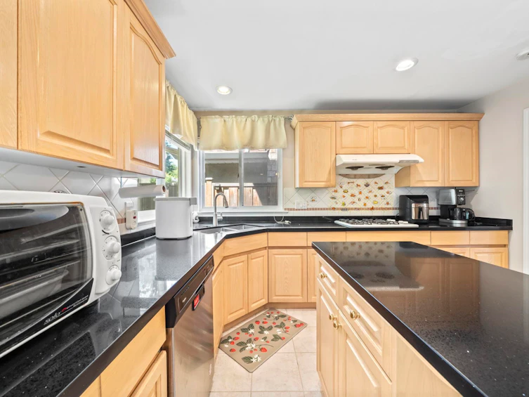3628 Mckay Drive, Richmond, BC, V6X 3R7 - 9