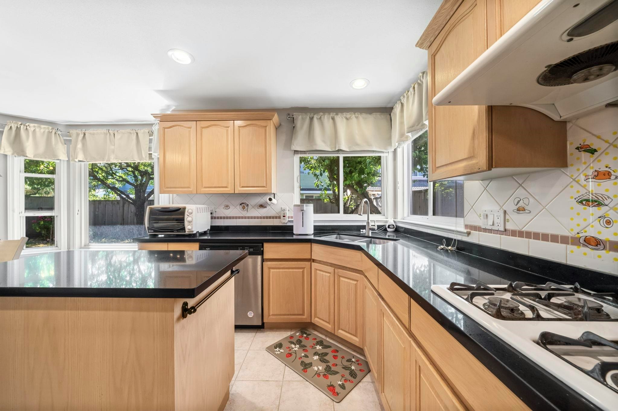 3628 Mckay Drive, Richmond, BC, V6X 3R7 - 8