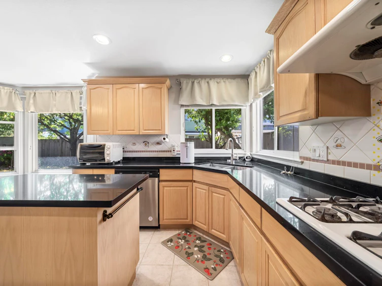 3628 Mckay Drive, Richmond, BC, V6X 3R7 - 8
