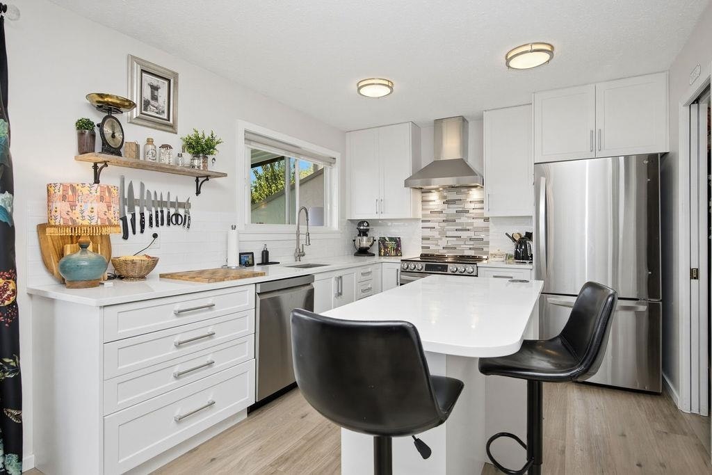 5111 Bay Road, Sechelt, BC, V7Z 0B5 - 10