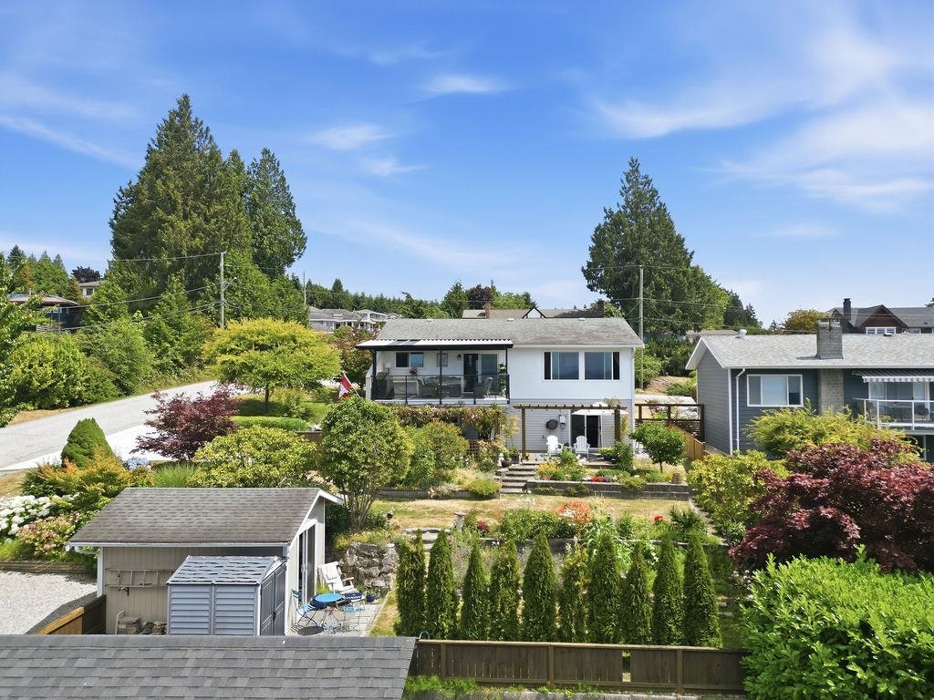 5111 Bay Road, Sechelt, BC, V7Z 0B5 - 35