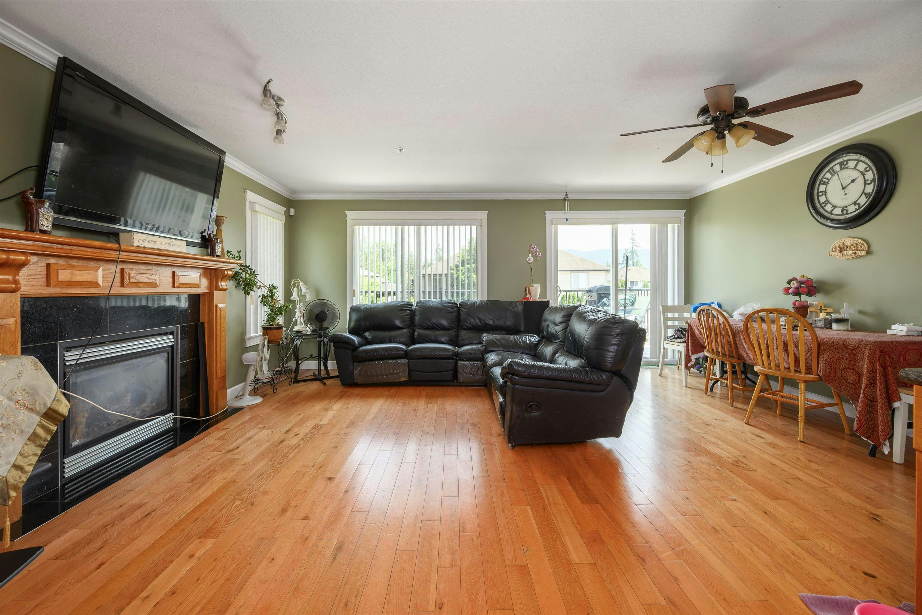 11382 240 Street, Maple Ridge, BC, V2W 0B4 - 11