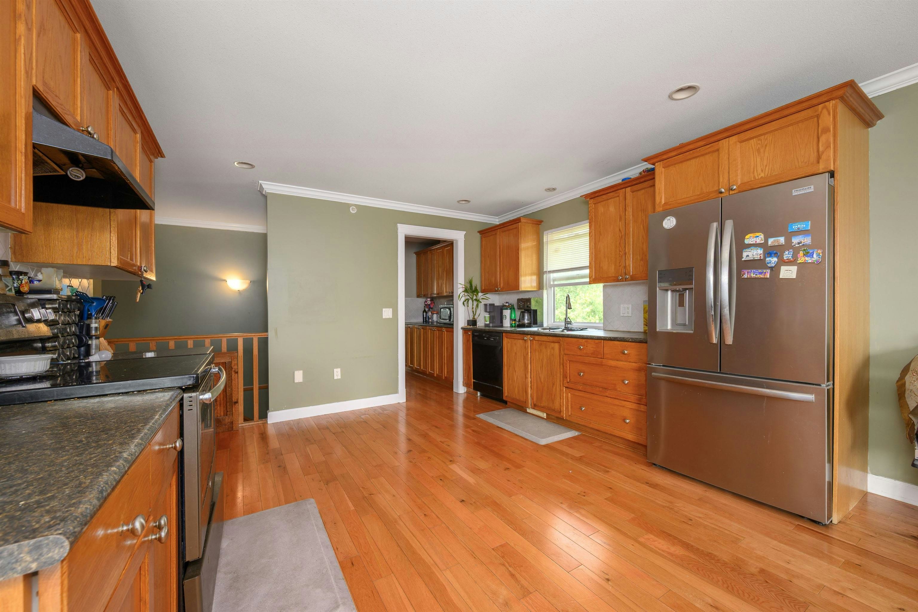 11382 240 Street, Maple Ridge, BC, V2W 0B4 - 9