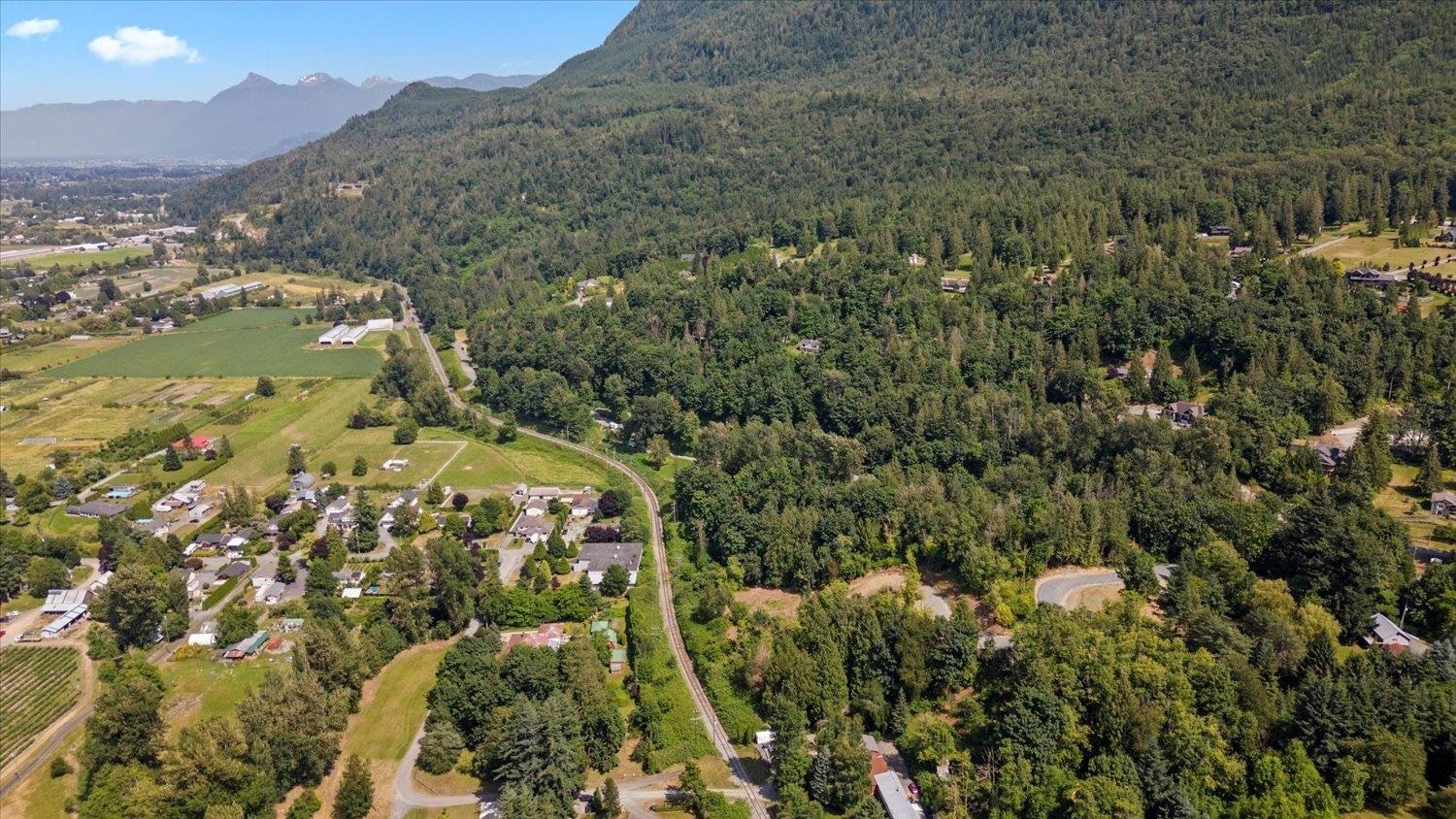 42205 Majuba Hill Road, Chilliwack, BC, V2R 5H2 - 21