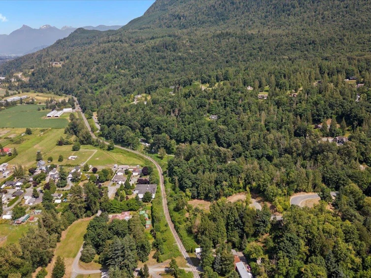 42205 Majuba Hill Road, Chilliwack, BC, V2R 5H2 - 21