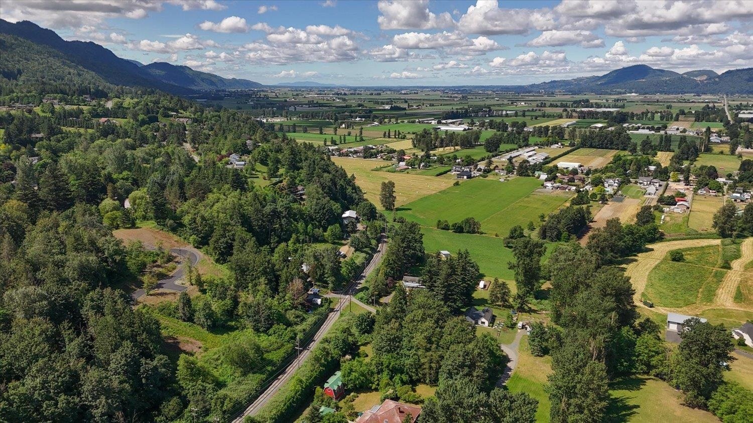 42205 Majuba Hill Road, Chilliwack, BC, V2R 5H2 - 27