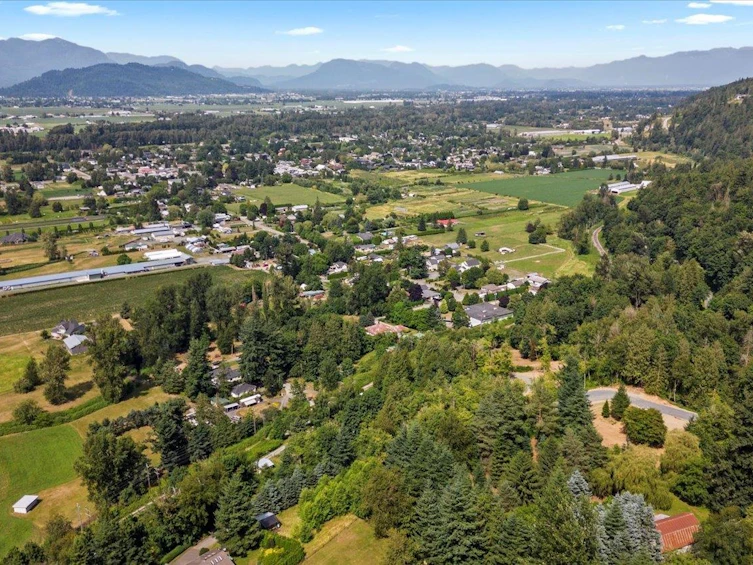 42205 Majuba Hill Road, Chilliwack, BC, V2R 5H2 - 25