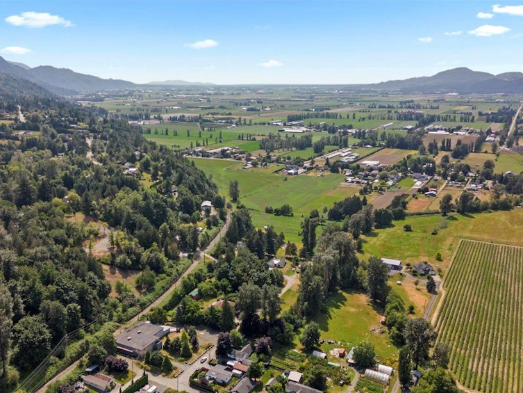 42205 Majuba Hill Road, Chilliwack, BC, V2R 5H2 - 24