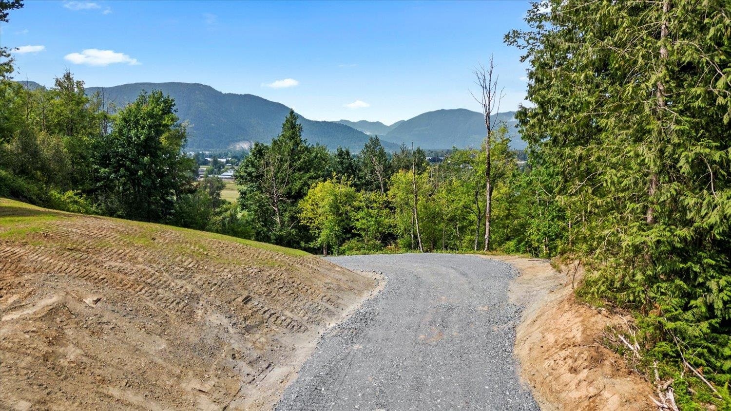 42205 Majuba Hill Road, Chilliwack, BC, V2R 5H2 - 7