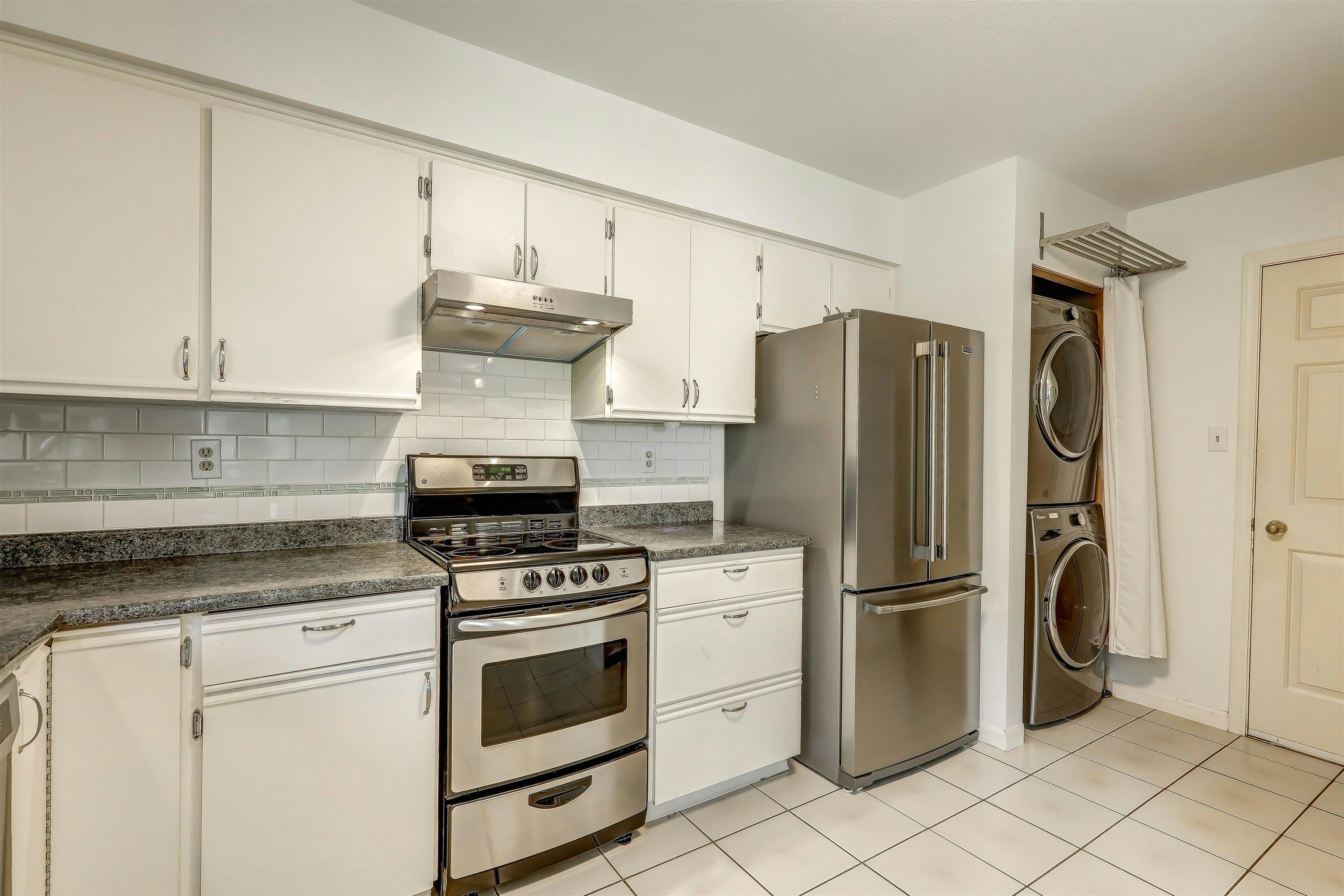 5367 Hazel Court, Delta, BC, V4K 4G9 - 8