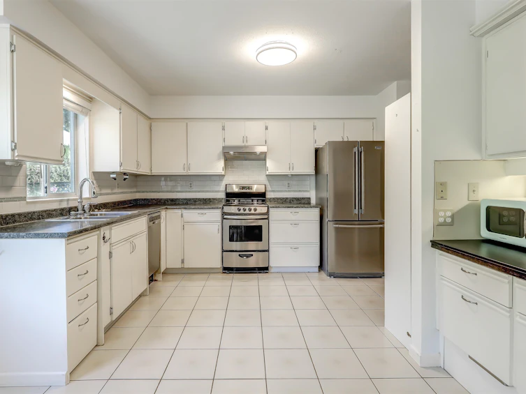 5367 Hazel Court, Delta, BC, V4K 4G9 - 13