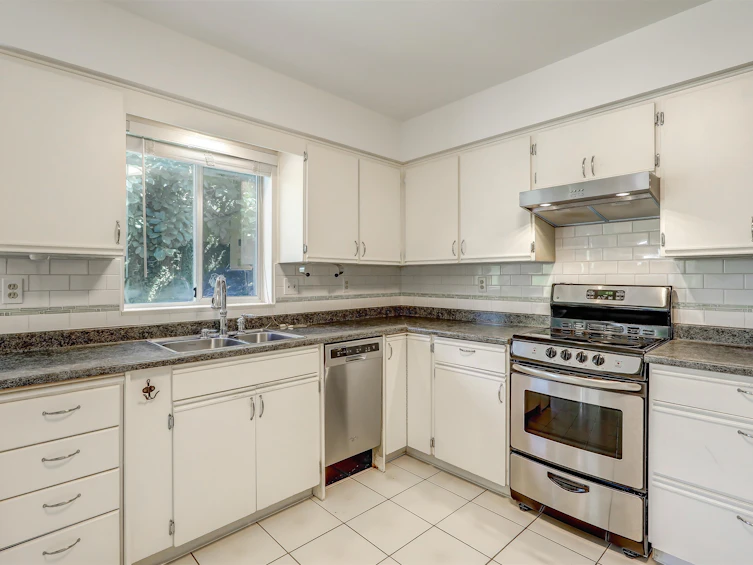 5367 Hazel Court, Delta, BC, V4K 4G9 - 9