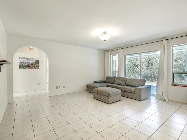 5367 Hazel Court, Delta, BC, V4K 4G9 - 3