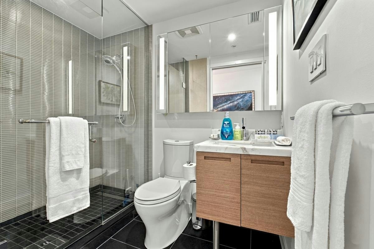 3601-777 Richards Street, Vancouver, BC, V6B 0M6 - 21