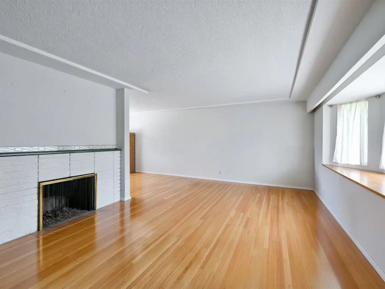 14677 111 Avenue, Surrey, BC, V3R 2C2 - 6