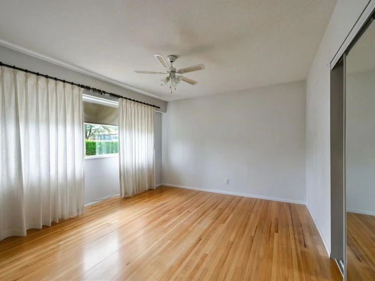 14677 111 Avenue, Surrey, BC, V3R 2C2 - 9