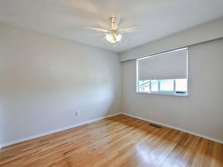 14677 111 Avenue, Surrey, BC, V3R 2C2 - 8