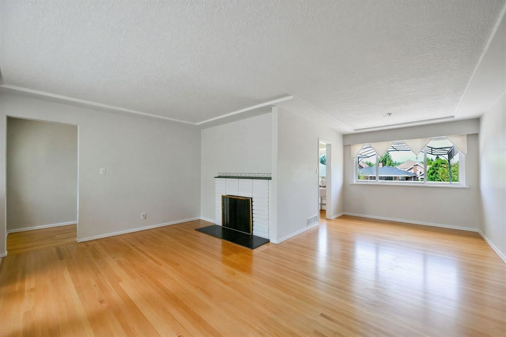 14677 111 Avenue, Surrey, BC, V3R 2C2 - 7